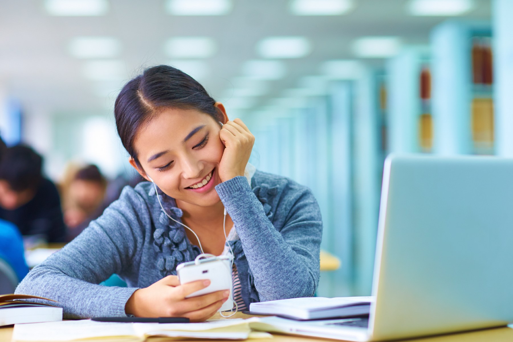 iStock_000054612398_Large